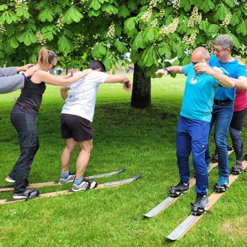 Des défis ludiques entre collègues pour développer le sens de la coopération et les échanges au sein de vos équipes